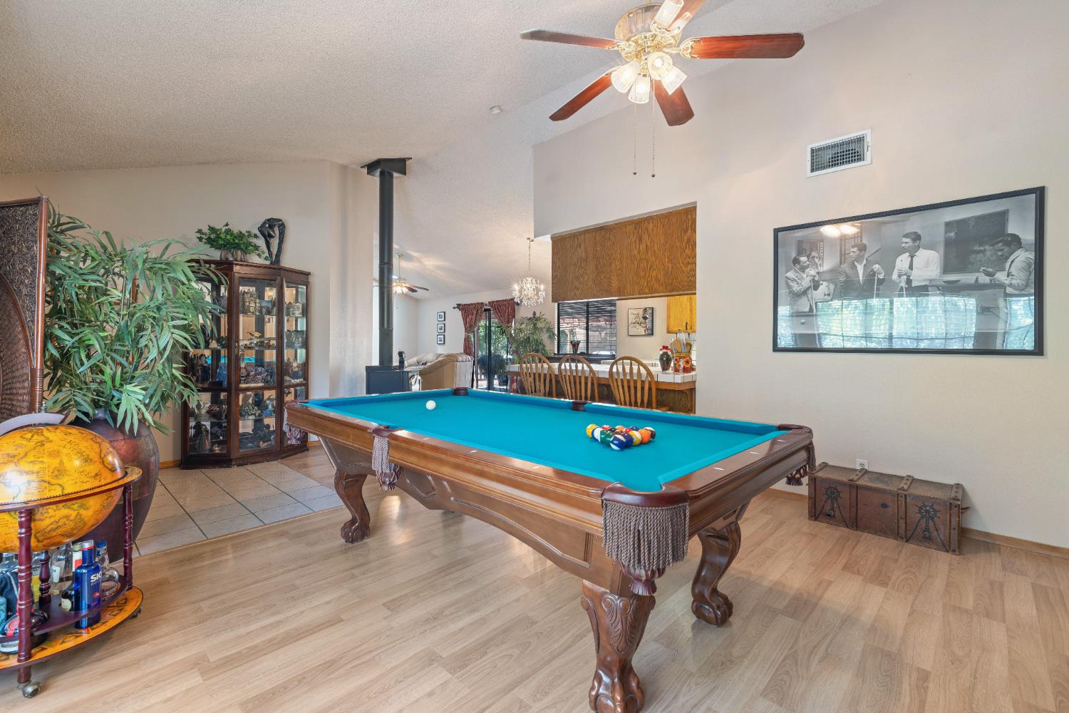 30674 Titan Dr, Coarsegold, CA 93614