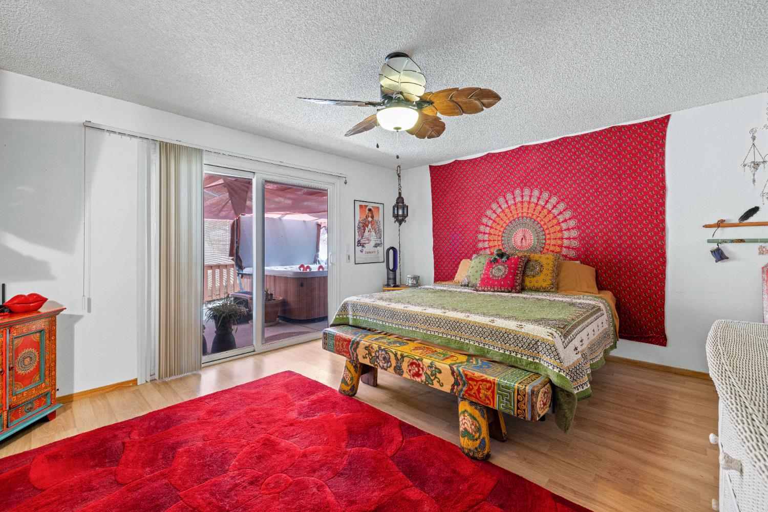 30674 Titan Dr, Coarsegold, CA 93614