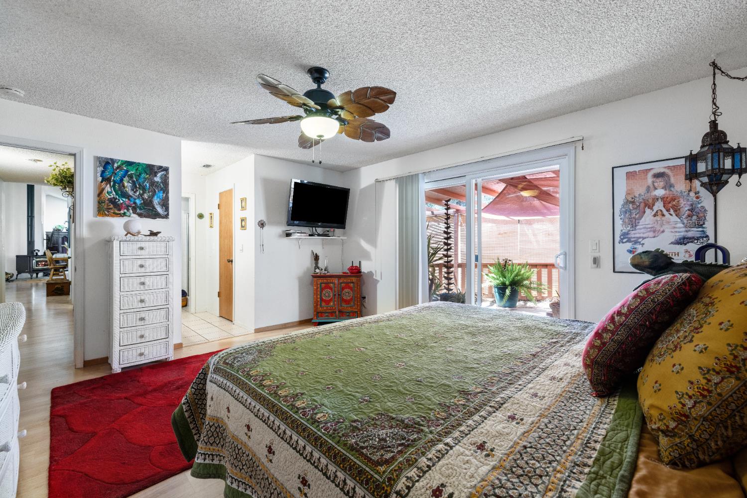 30674 Titan Dr, Coarsegold, CA 93614