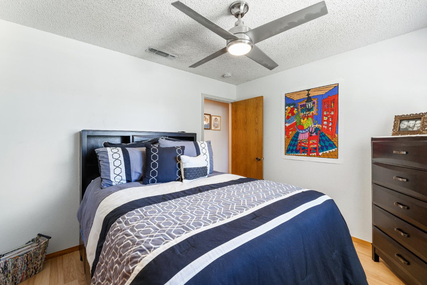 30674 Titan Dr, Coarsegold, CA 93614