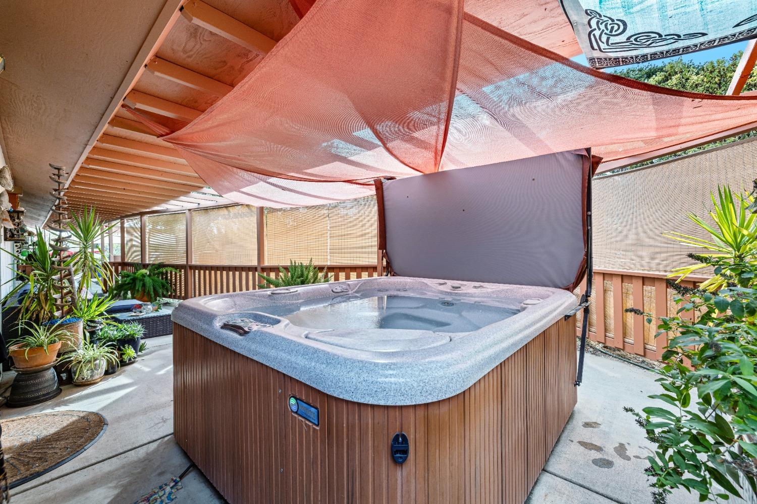 30674 Titan Dr, Coarsegold, CA 93614