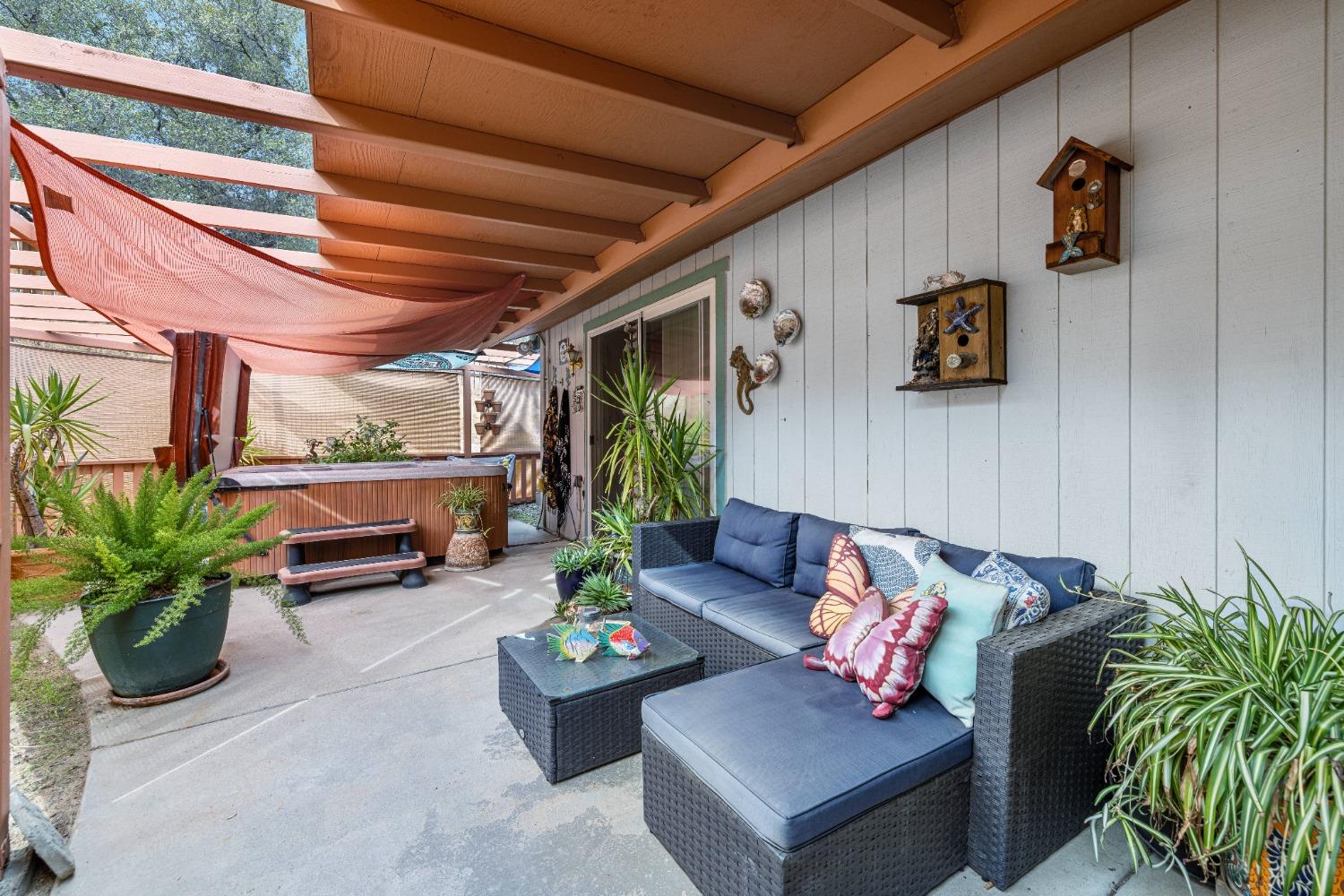 30674 Titan Dr, Coarsegold, CA 93614