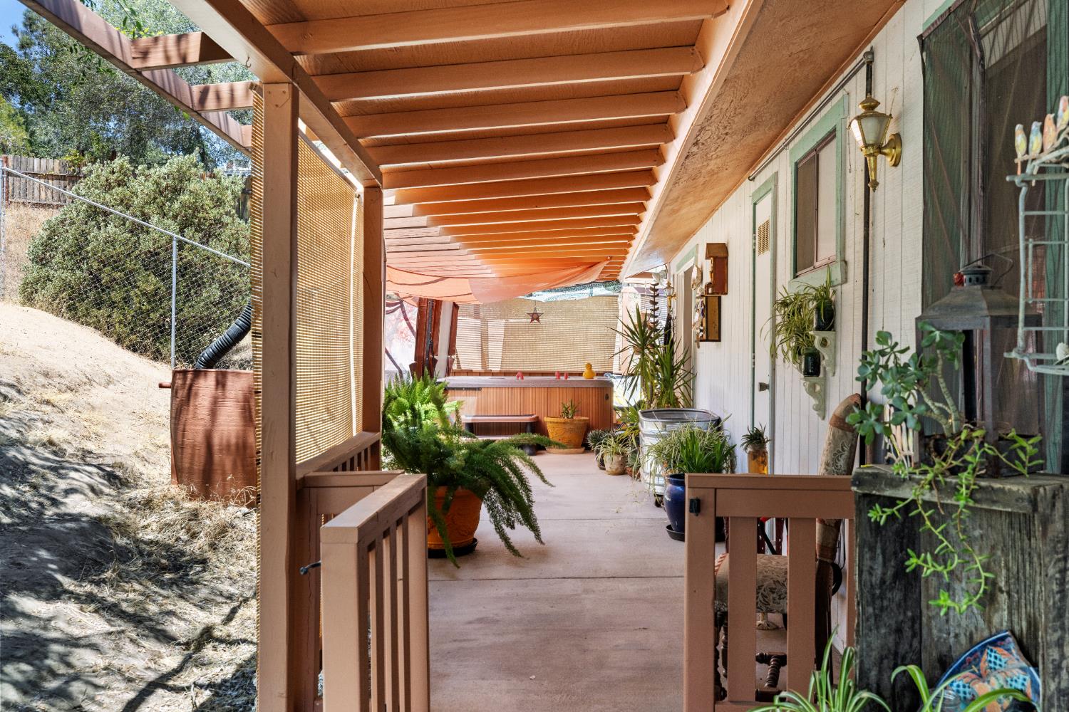 30674 Titan Dr, Coarsegold, CA 93614