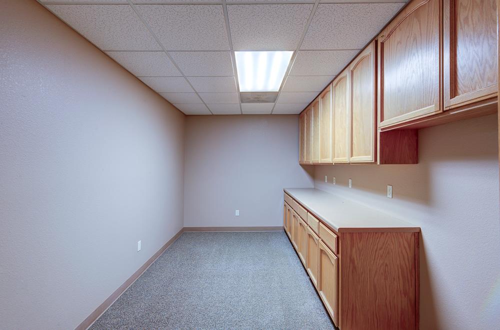 4285 N Valentine Ave, Fresno, CA 93722