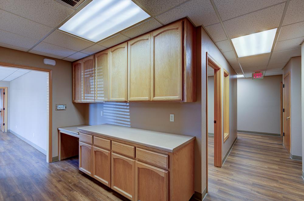 4285 N Valentine Ave, Fresno, CA 93722