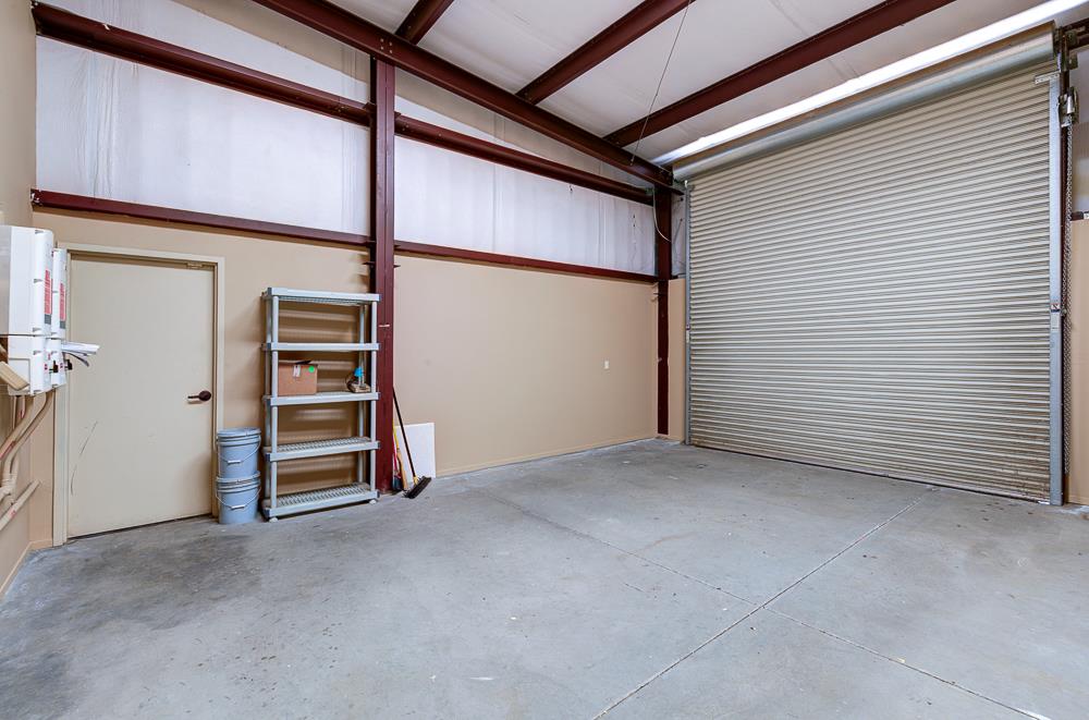 4285 N Valentine Ave, Fresno, CA 93722