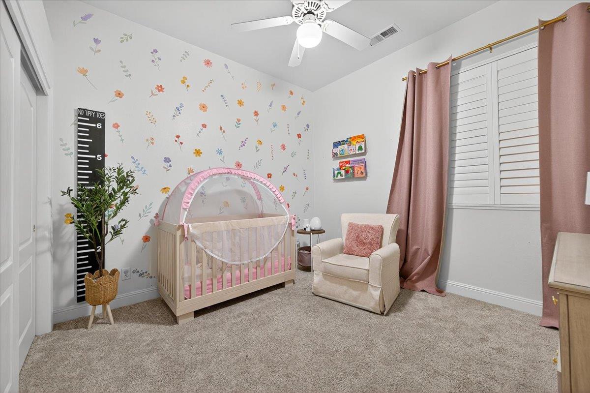 2946 Roberts Ave, Clovis, CA 93611