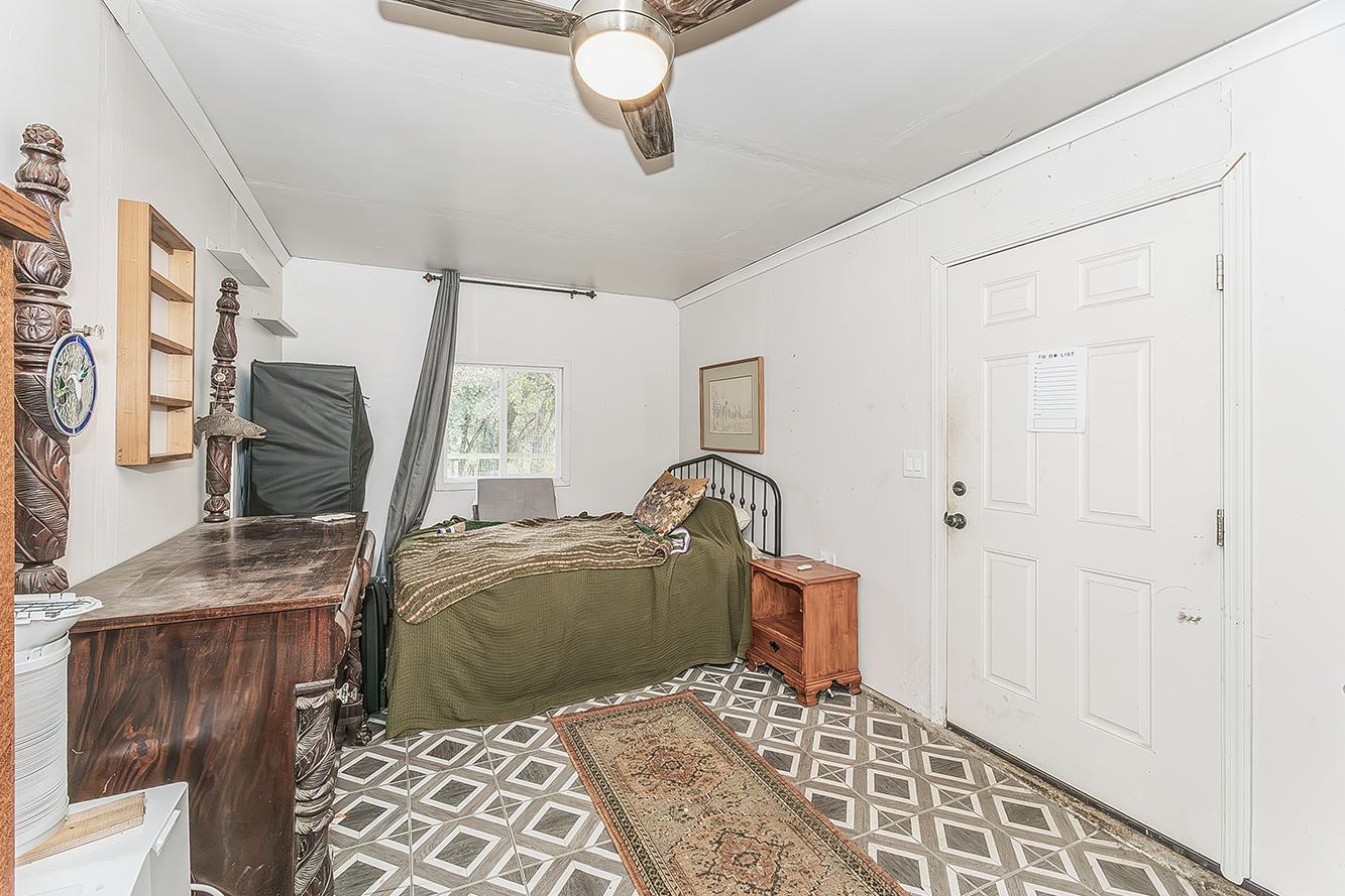 30240 Watts Valley Rd, Tollhouse, CA 93667