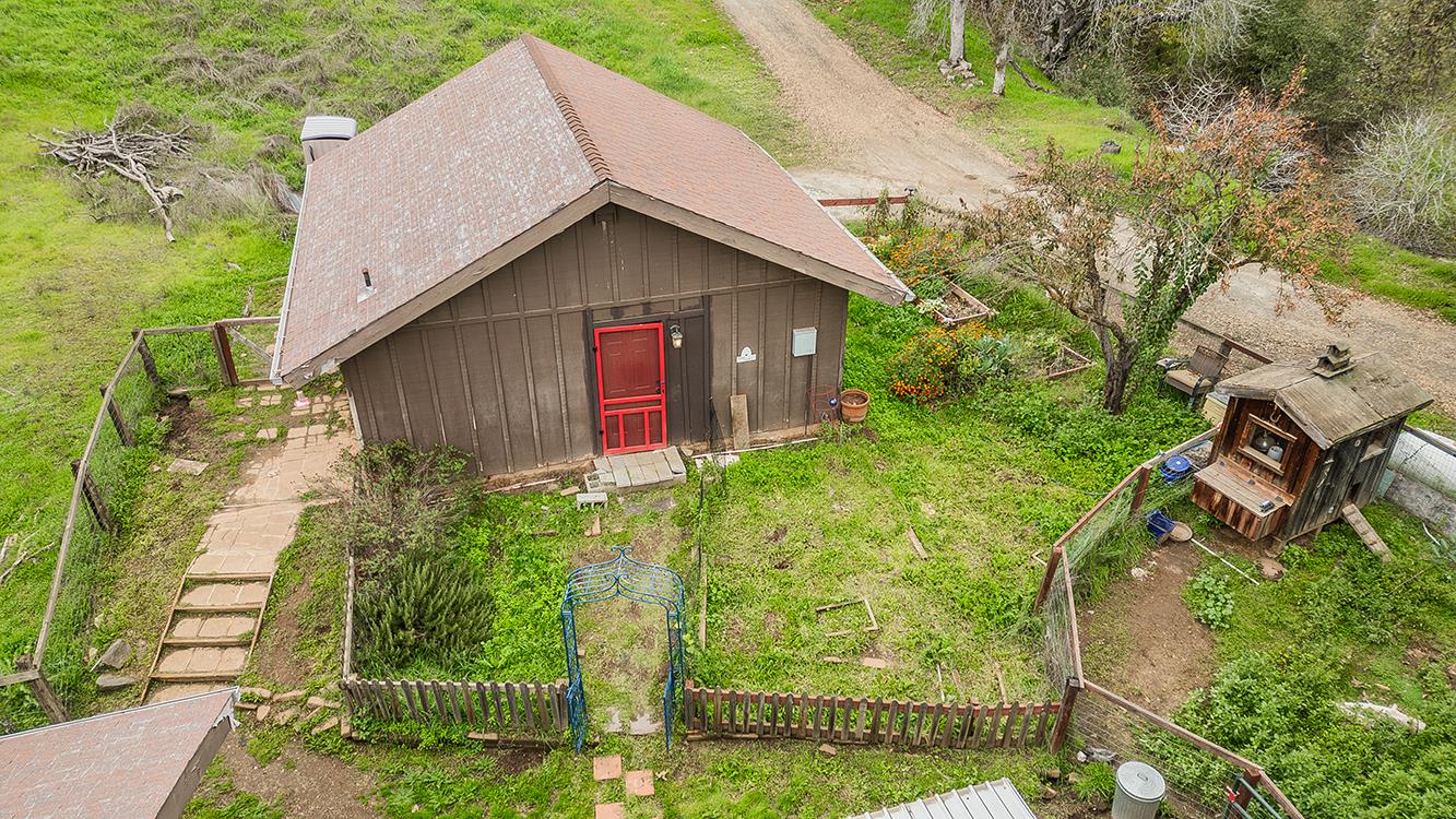 30240 Watts Valley Rd, Tollhouse, CA 93667