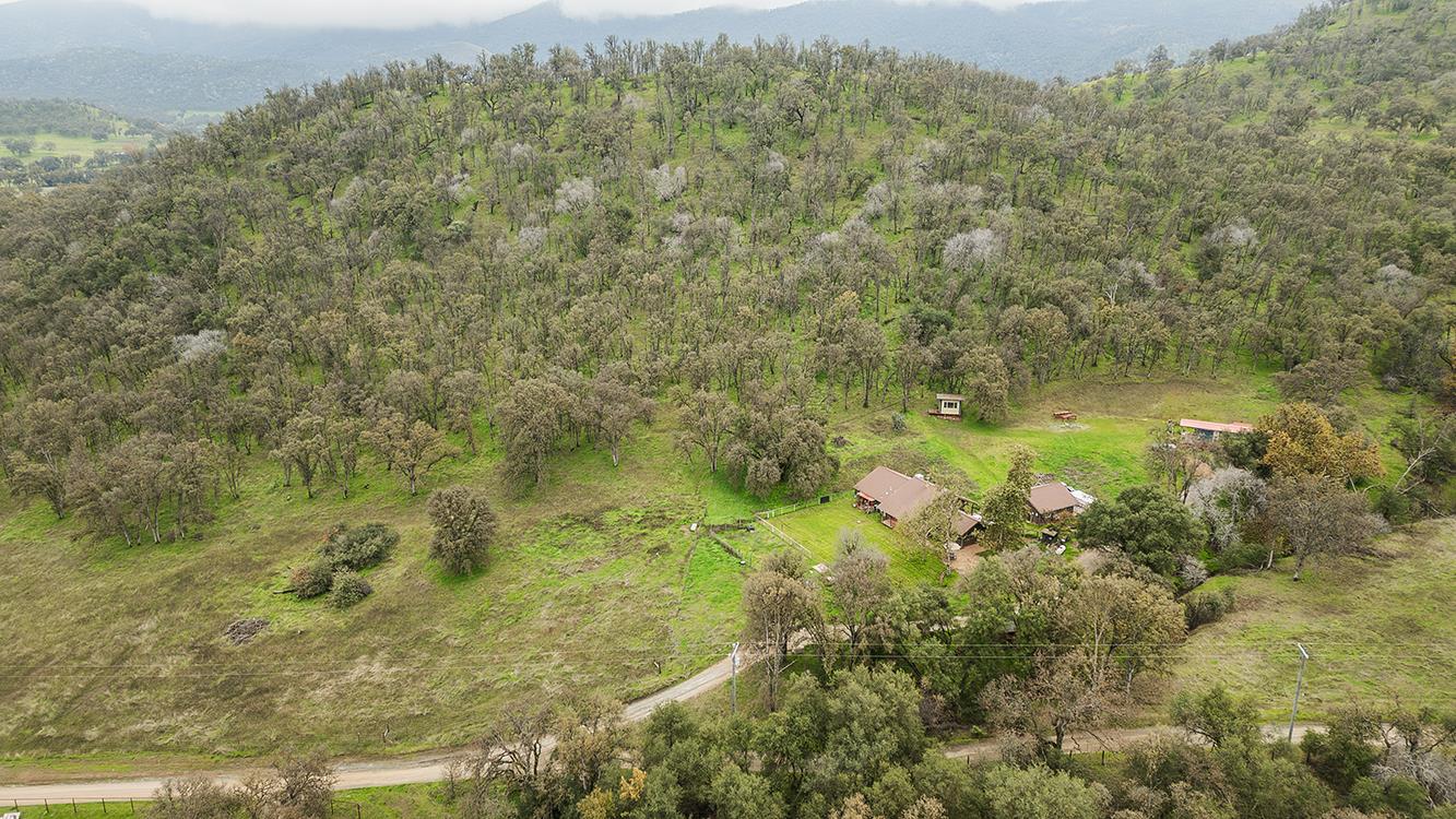 30240 Watts Valley Rd, Tollhouse, CA 93667