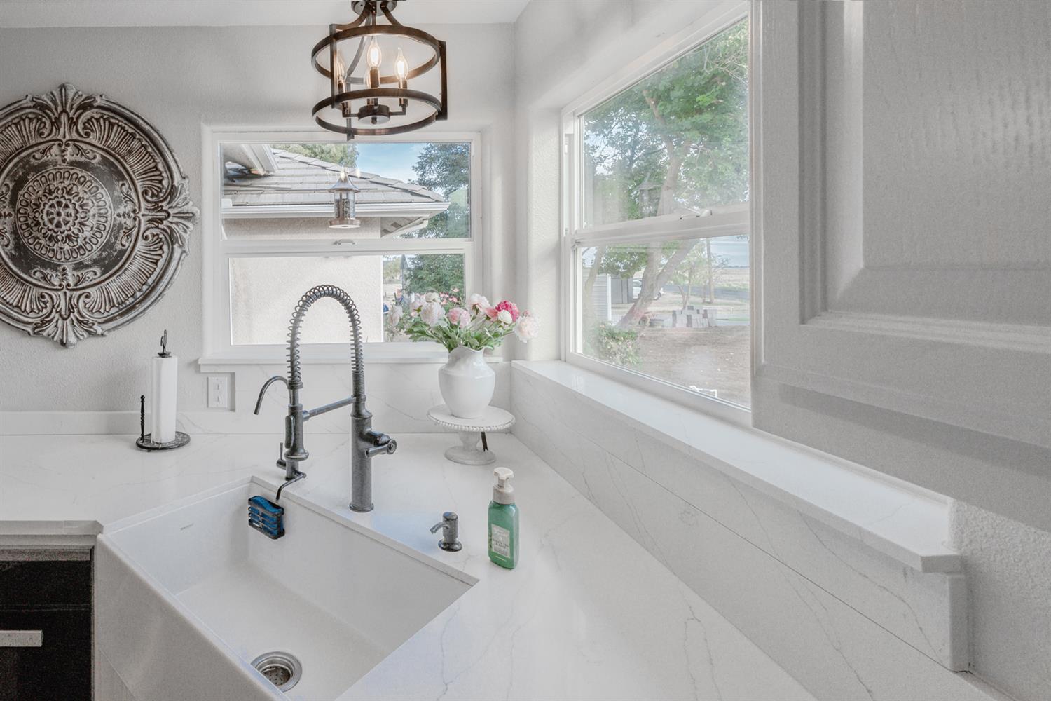 37143 Avenue 16, Madera, CA 93636