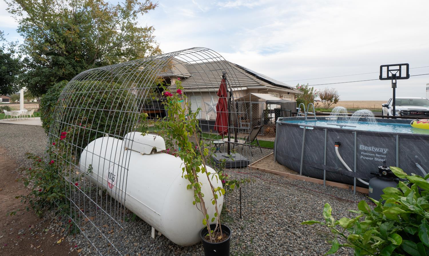 37143 Avenue 16, Madera, CA 93636