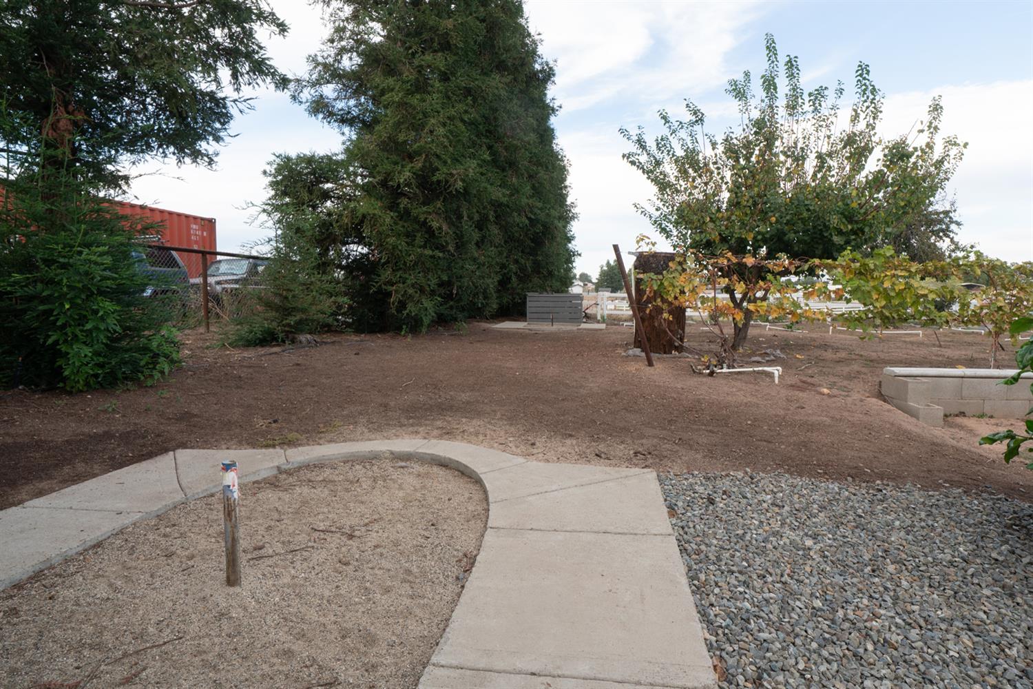 37143 Avenue 16, Madera, CA 93636