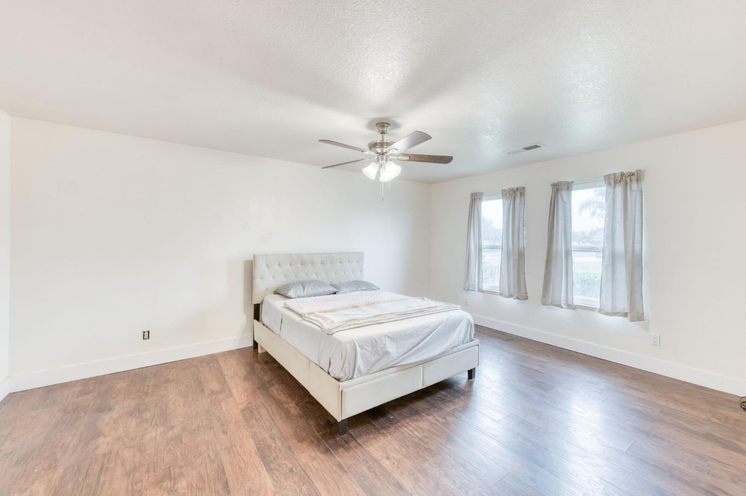 3654 Thompson Ave, Selma, CA 93662