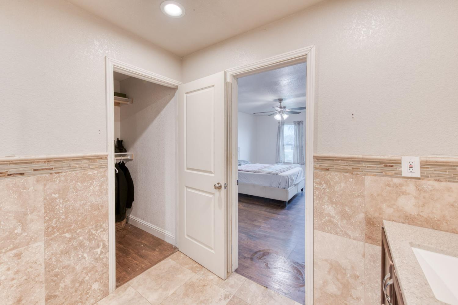 3654 Thompson Ave, Selma, CA 93662