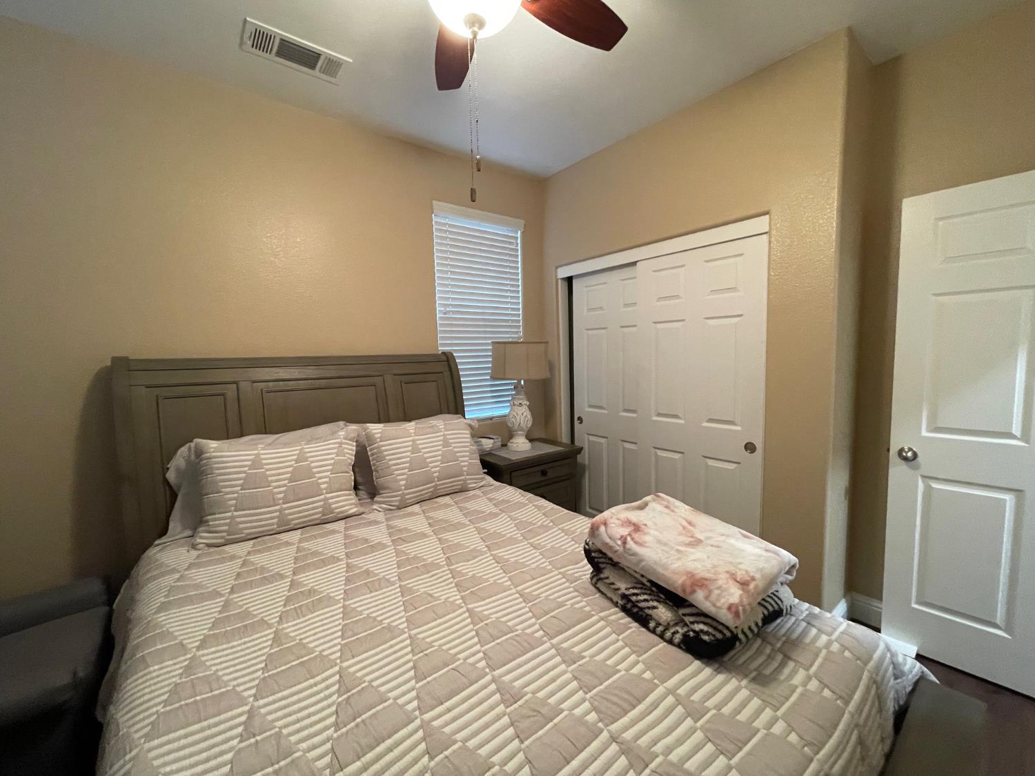 1140 W Walter Ave #59, Fowler, CA 93625