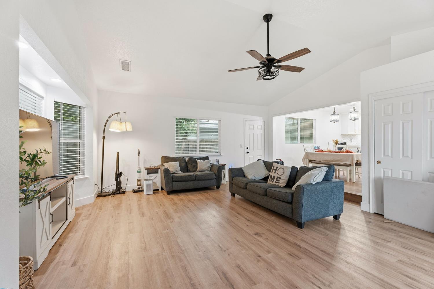 514 Williams Ave, Madera, CA 93637