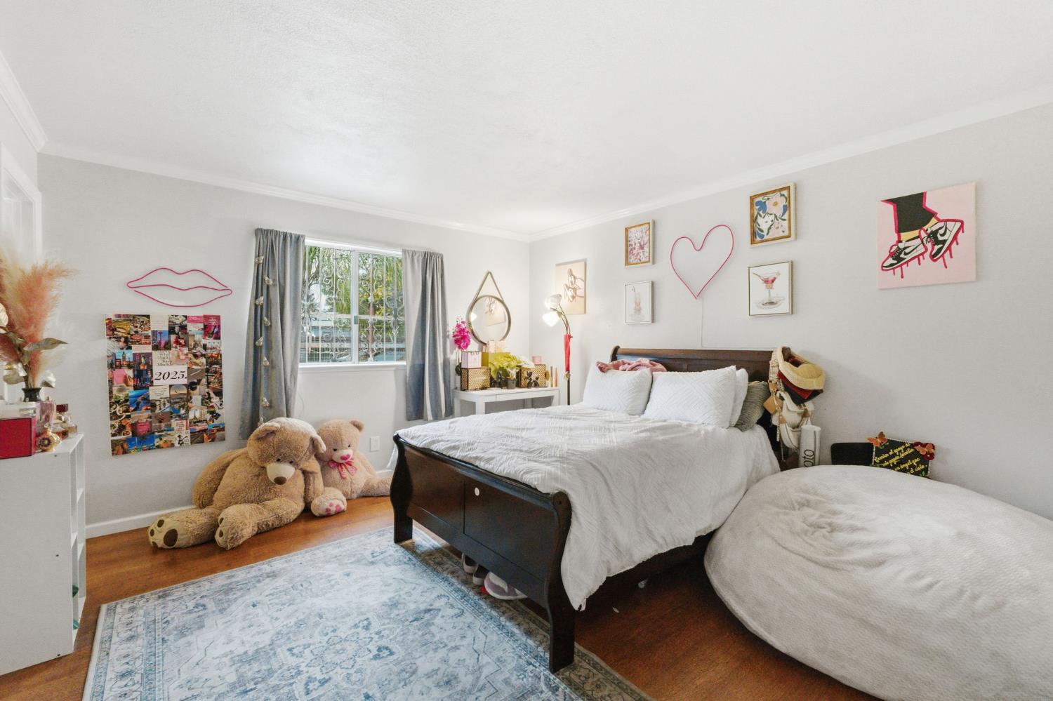 204 W Cesar Chavez, Fresno, CA 93706