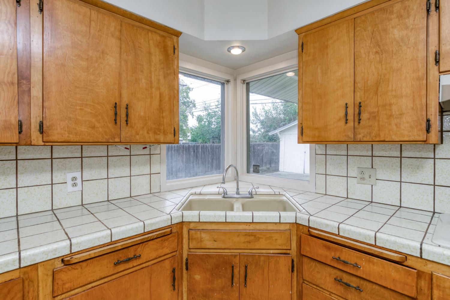 1036 E Cornell Ave, Fresno, CA 93704