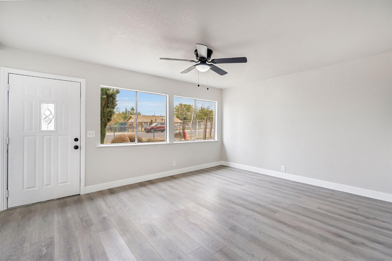 33238 W Hidalgo Ave, Cantua Creek, CA 93608