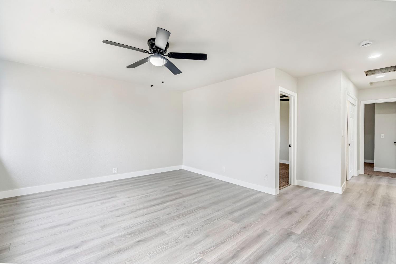 33238 W Hidalgo Ave, Cantua Creek, CA 93608