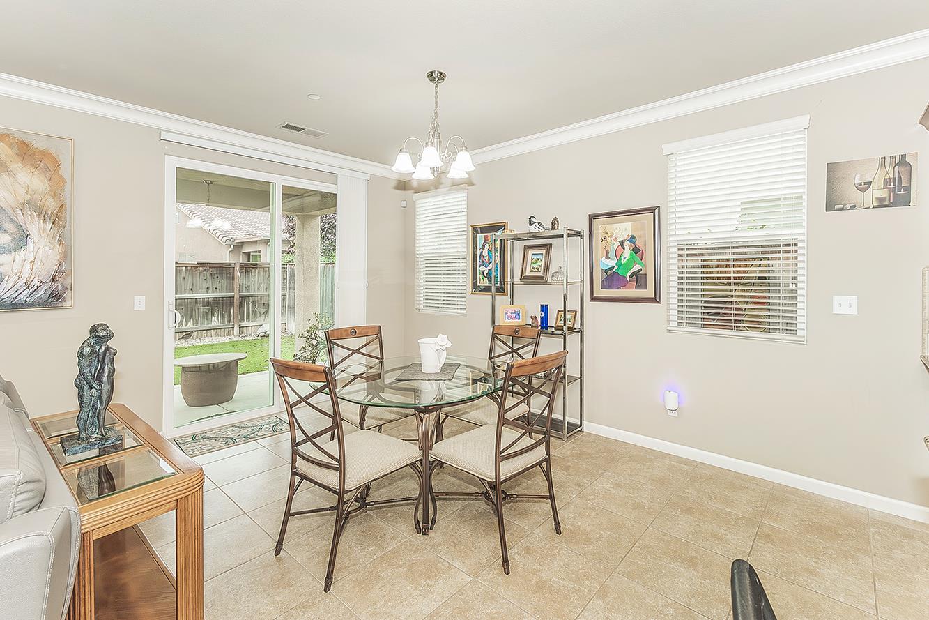 7133 N Generation Dr, Fresno, CA 93711