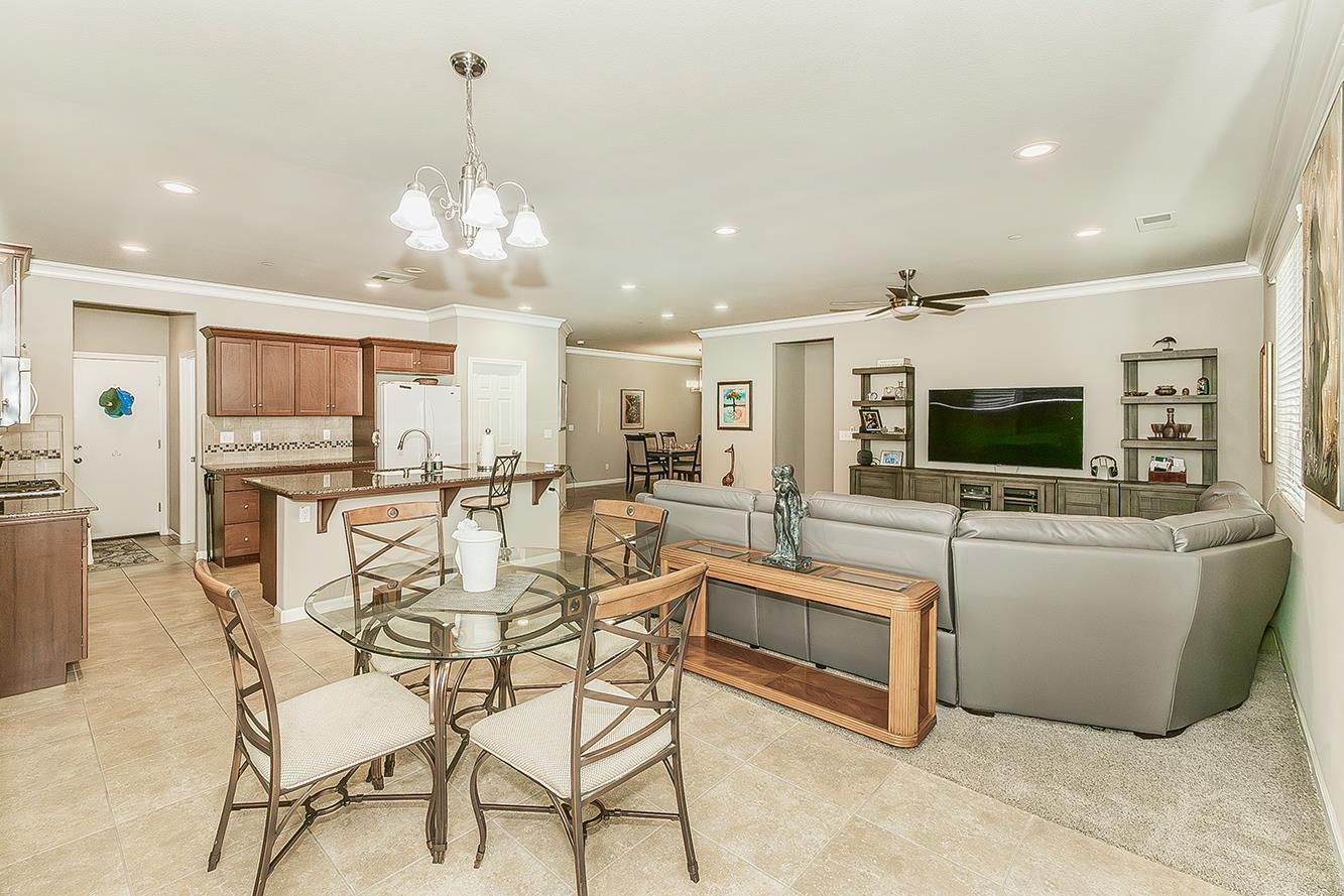 7133 N Generation Dr, Fresno, CA 93711