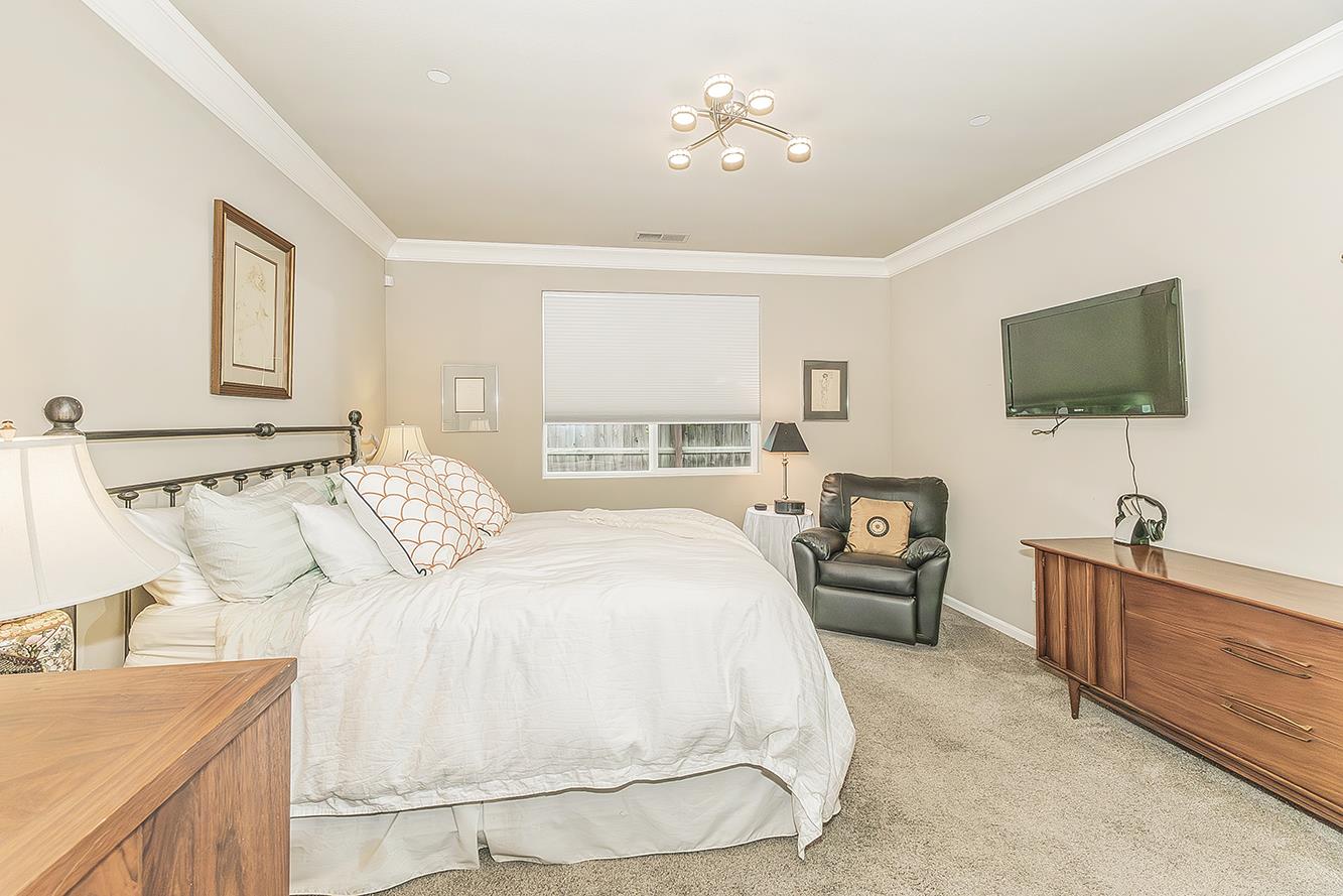 7133 N Generation Dr, Fresno, CA 93711