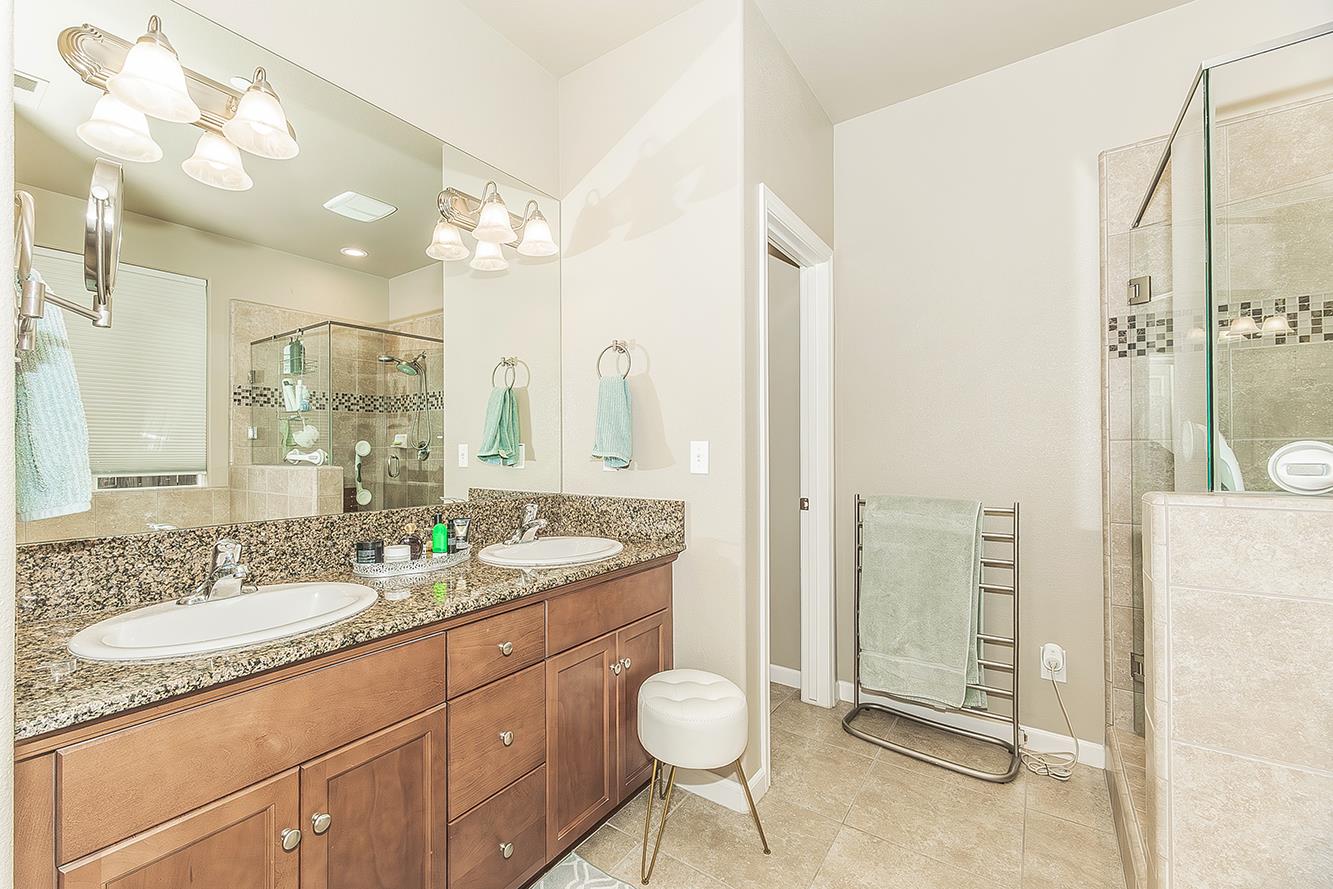 7133 N Generation Dr, Fresno, CA 93711