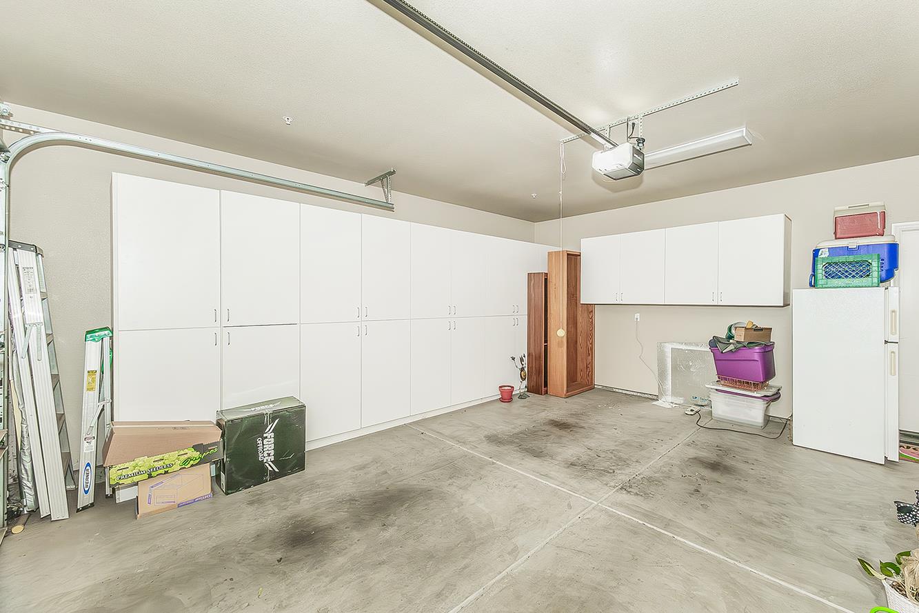 7133 N Generation Dr, Fresno, CA 93711