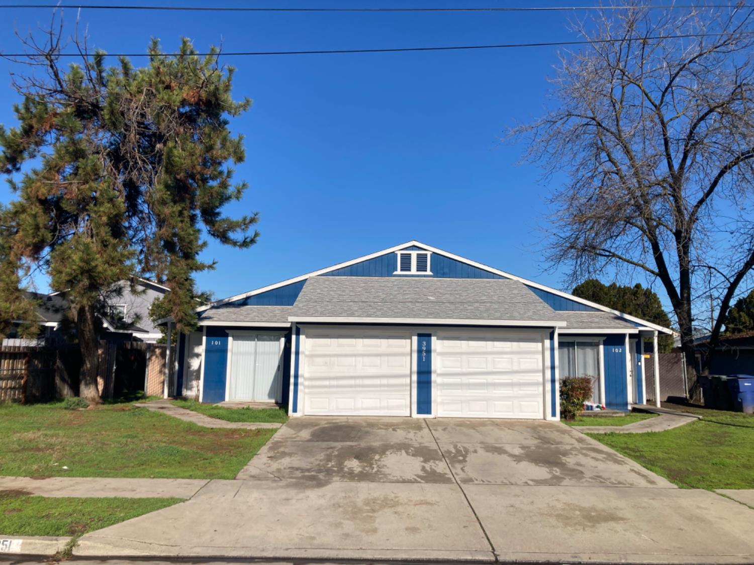 3951 E Dwight Way, Fresno, CA 93702