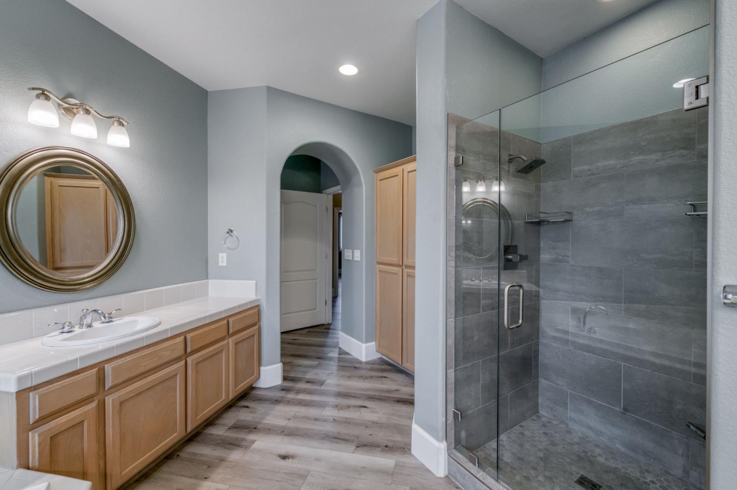 1822 N Magnolia, Clovis, CA 93619