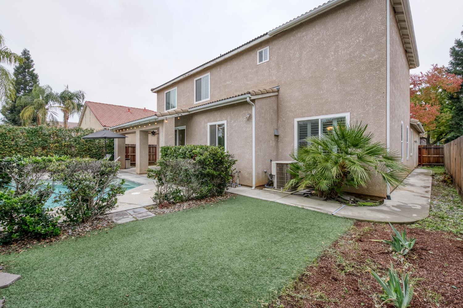 1822 N Magnolia, Clovis, CA 93619