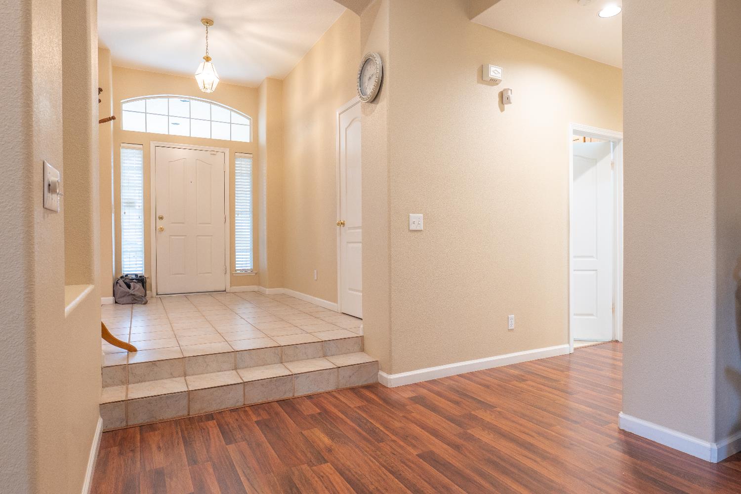 2302 E Rush Ave, Fresno, CA 93730