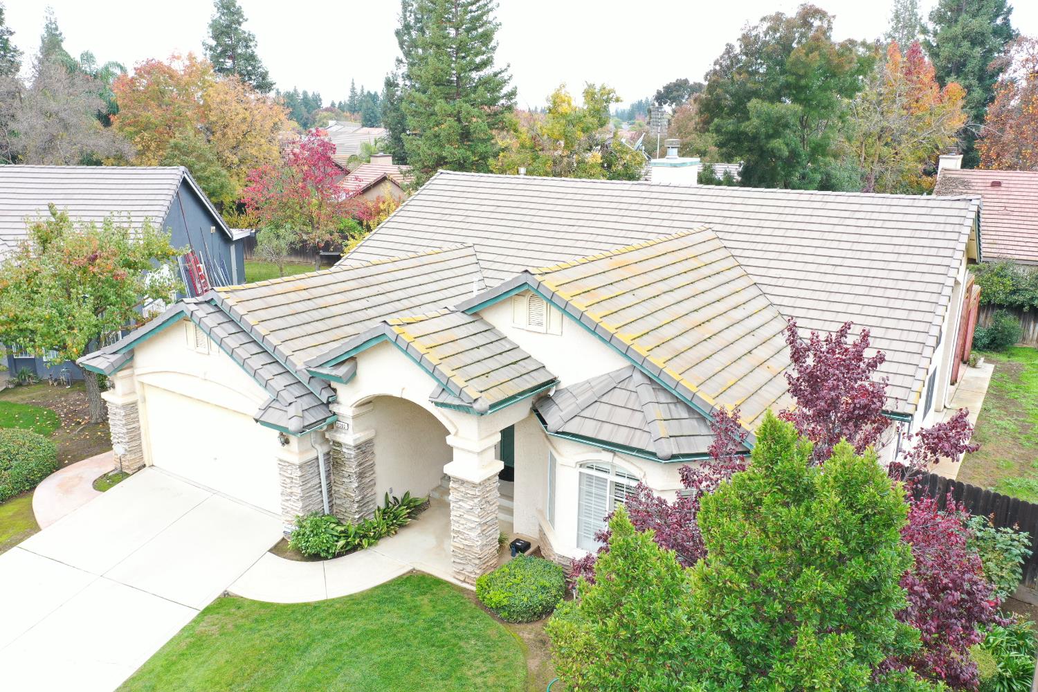 2302 E Rush Ave, Fresno, CA 93730