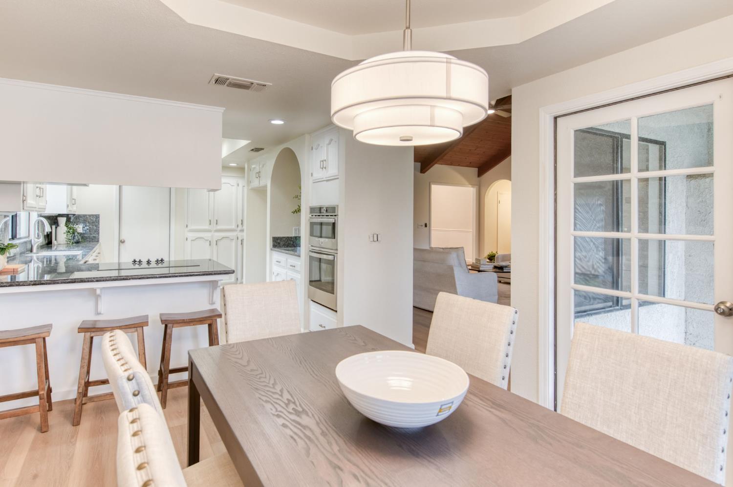 1377 E El Paso Ave, Fresno, CA 93720