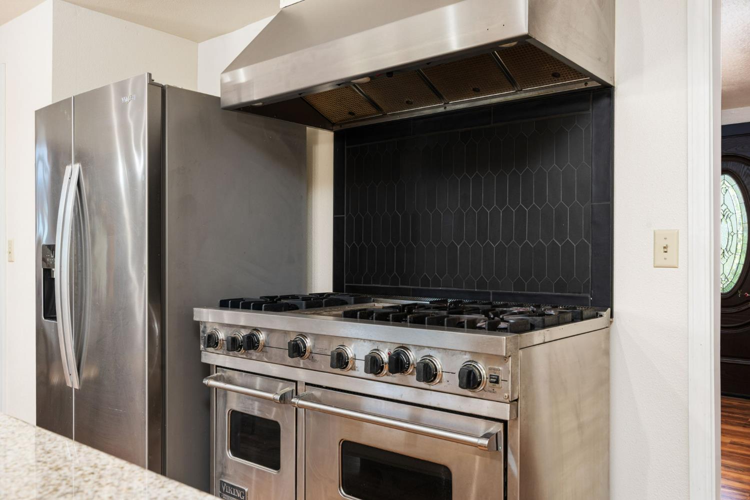 38303 Woodland Rd, Shaver Lake, CA 93664