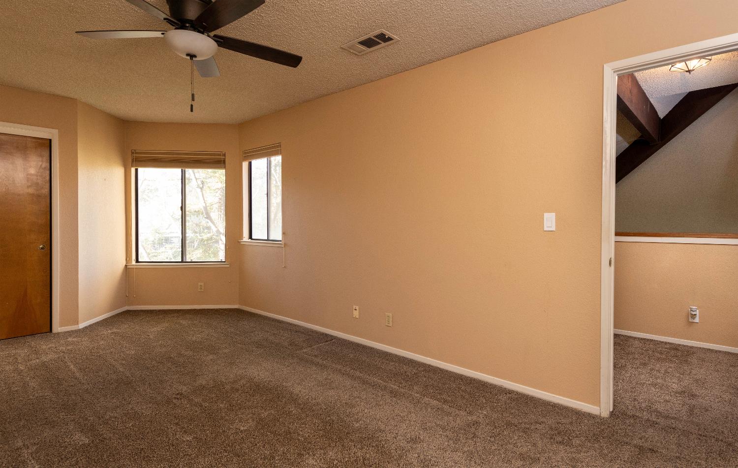 2890 Huntington Blvd #110, Fresno, CA 93721