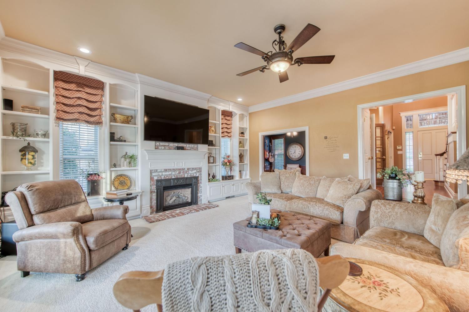 21672 Westmere Ln, Friant, CA 93626