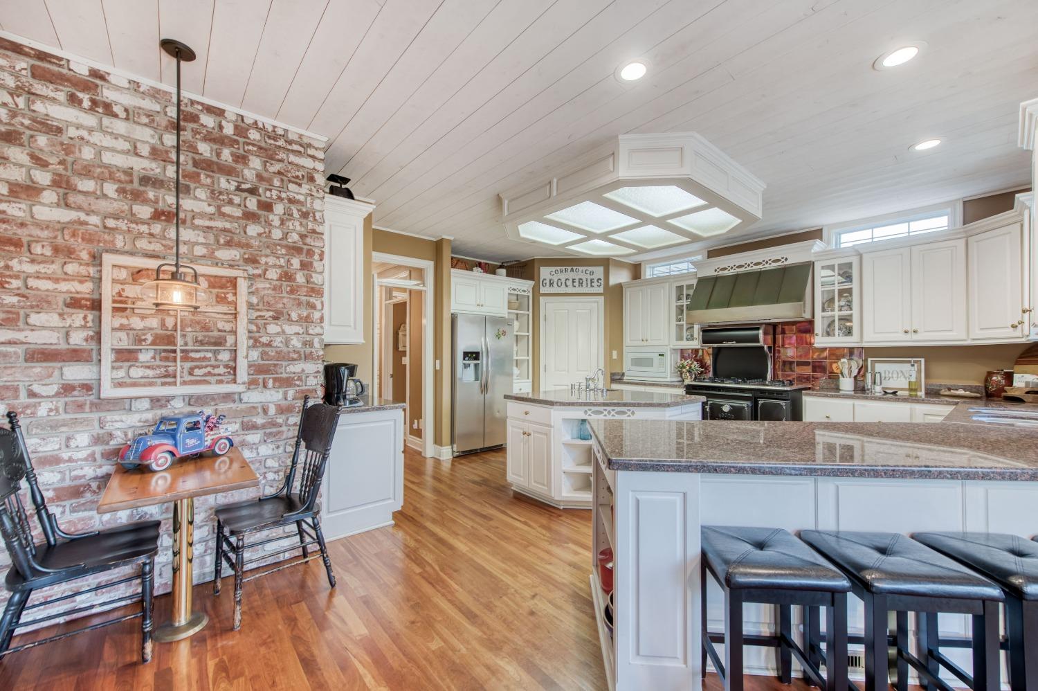 21672 Westmere Ln, Friant, CA 93626