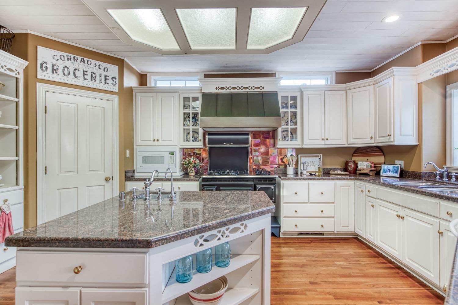 21672 Westmere Ln, Friant, CA 93626