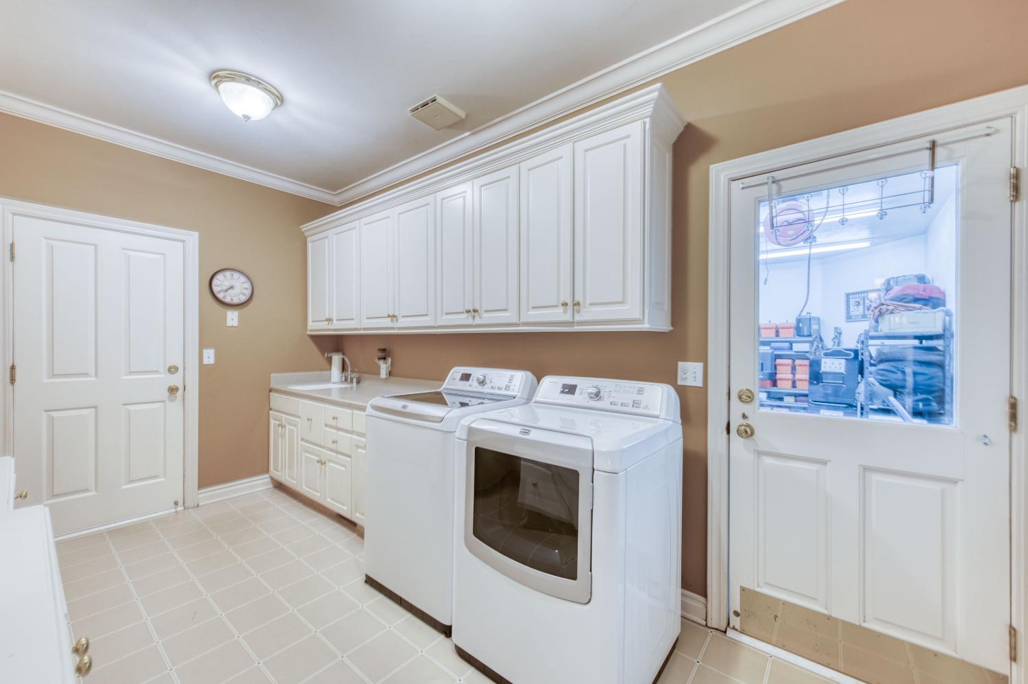 21672 Westmere Ln, Friant, CA 93626