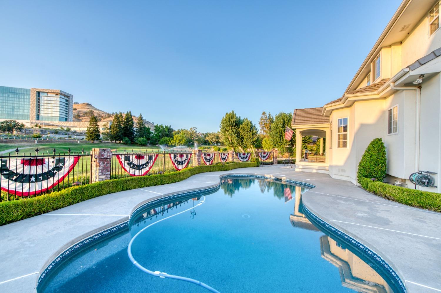 21672 Westmere Ln, Friant, CA 93626