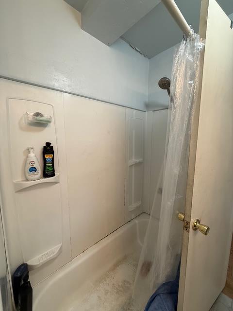 3039 E Hedges Ave, Fresno, CA 93703