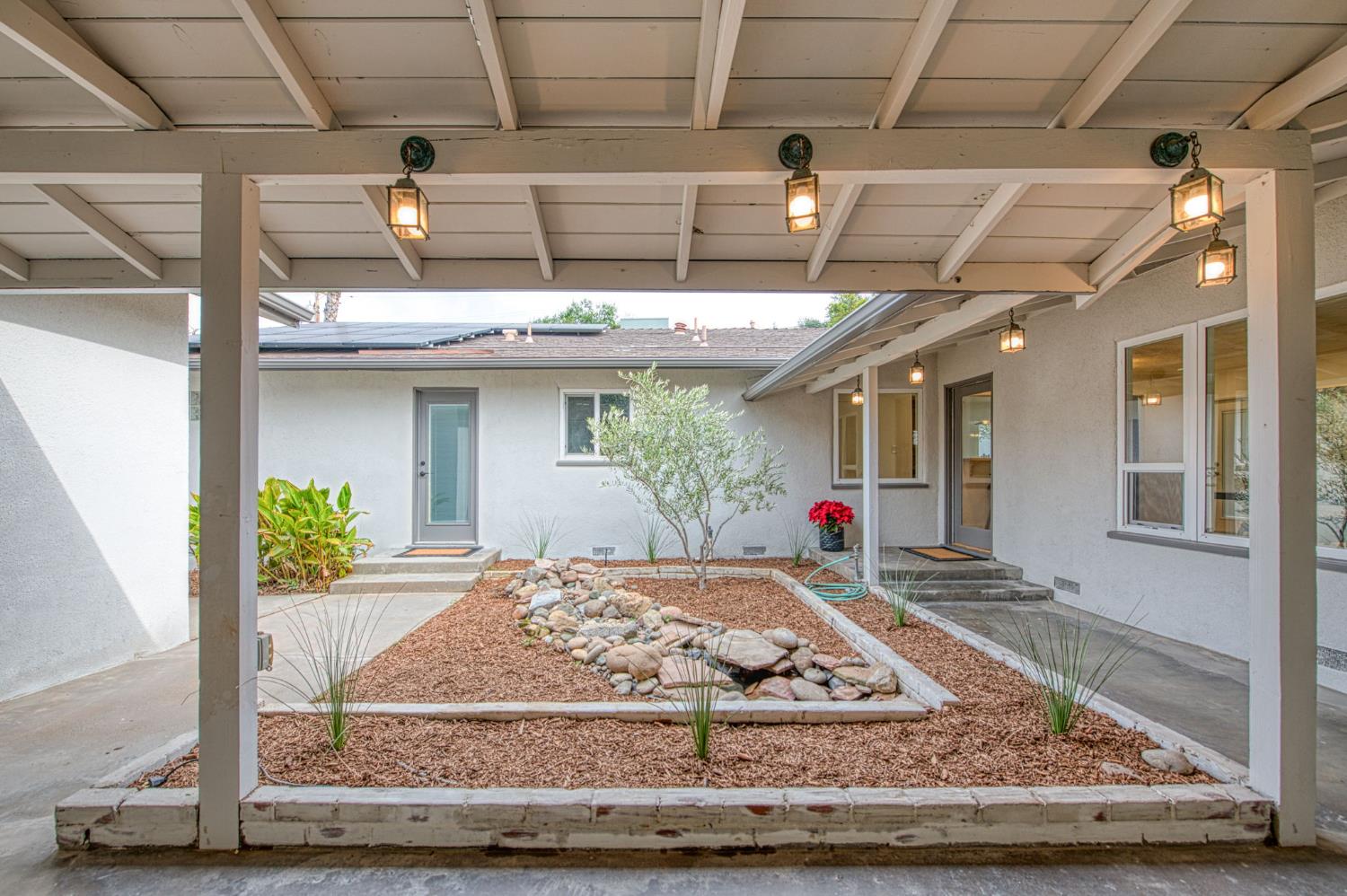 4750 N Palm Ave, Fresno, CA 93704