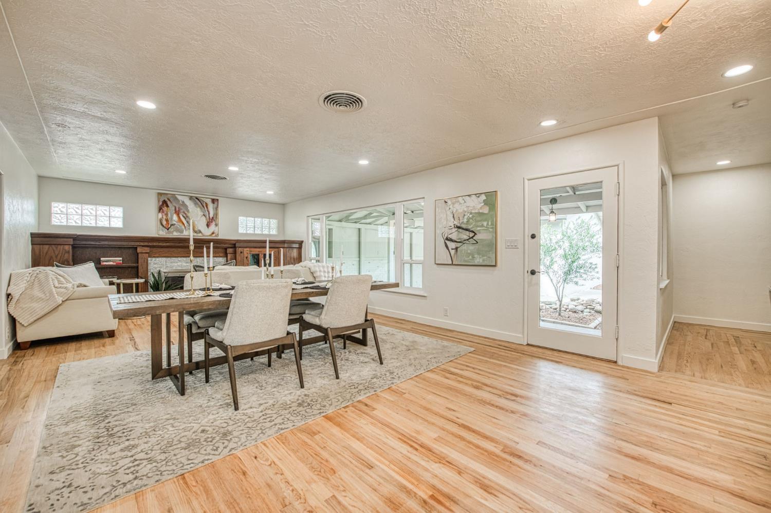 4750 N Palm Ave, Fresno, CA 93704