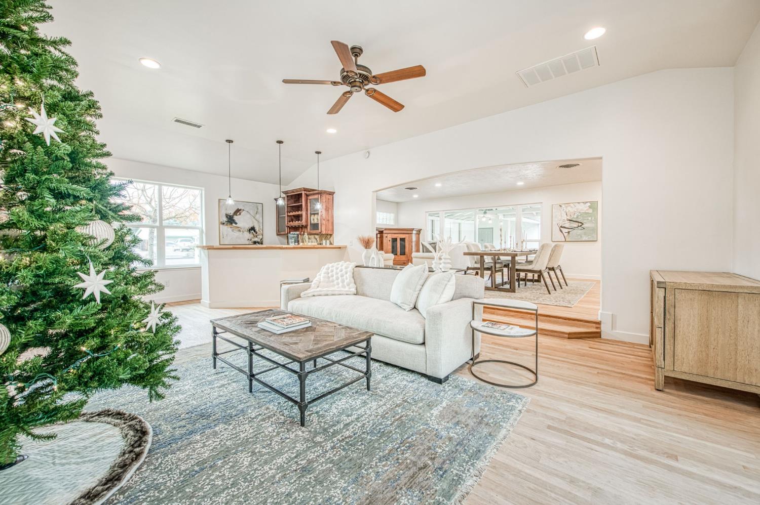 4750 N Palm Ave, Fresno, CA 93704