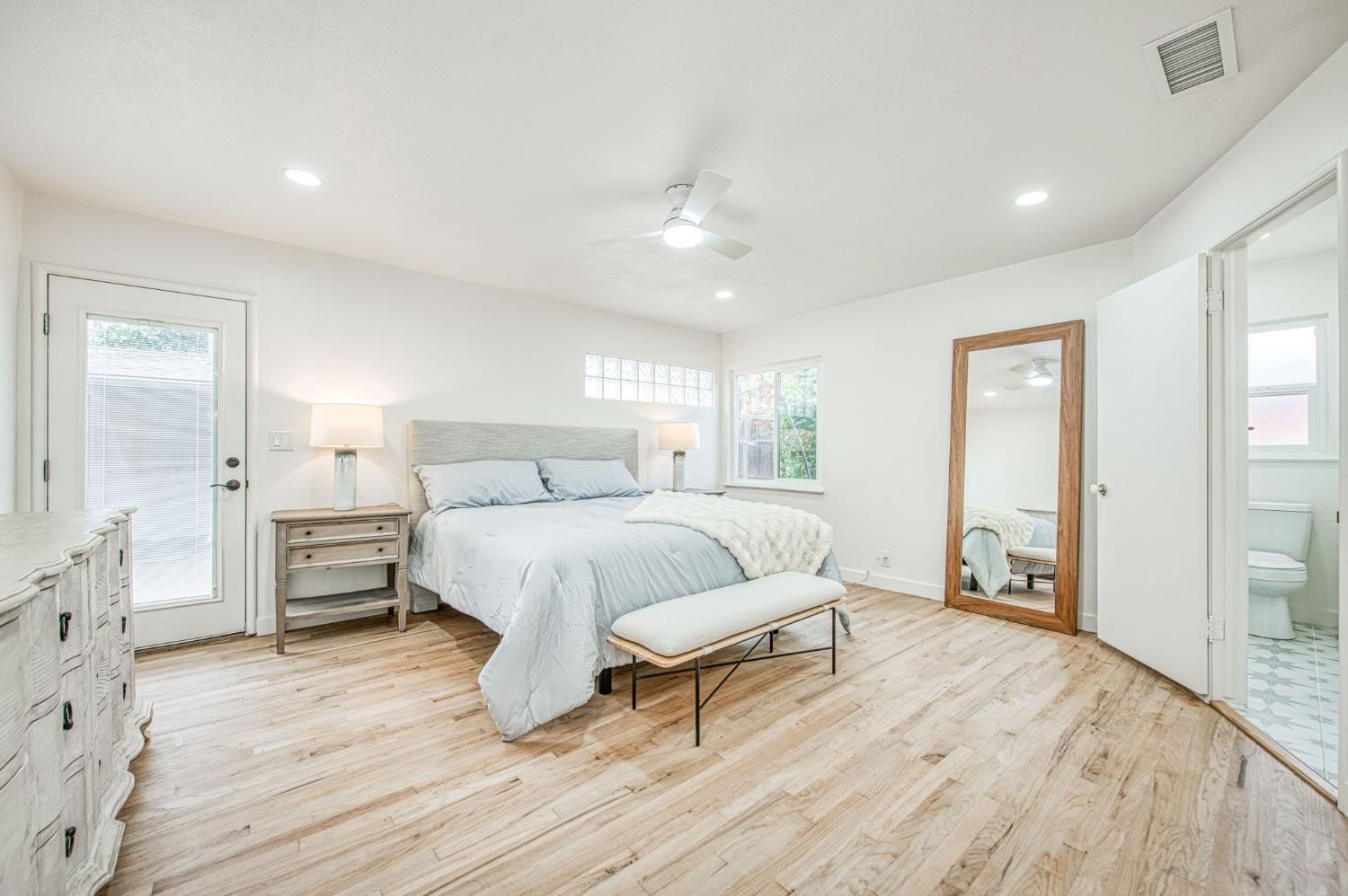 4750 N Palm Ave, Fresno, CA 93704