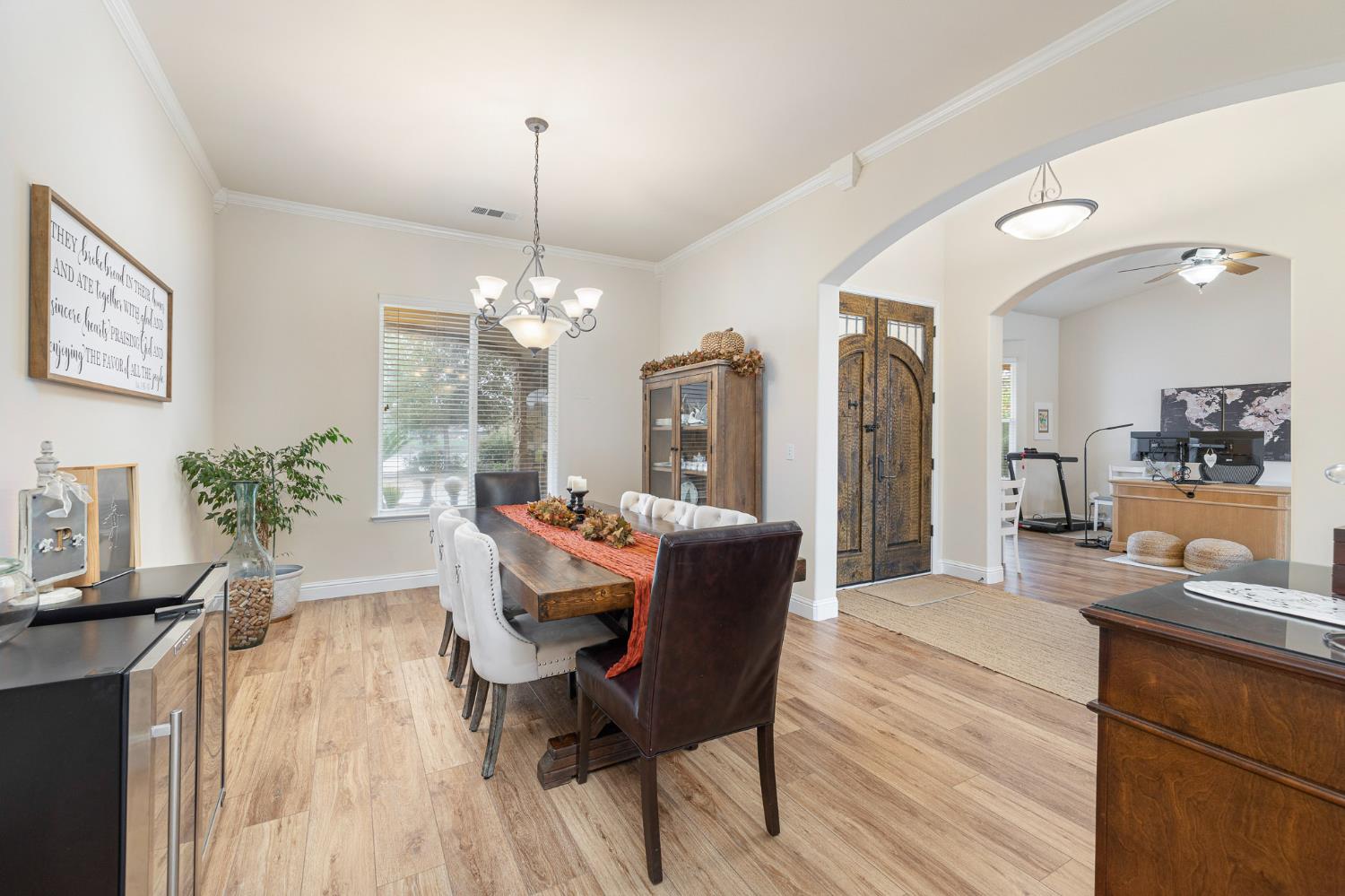 5180 E Copper, Clovis, CA 93619