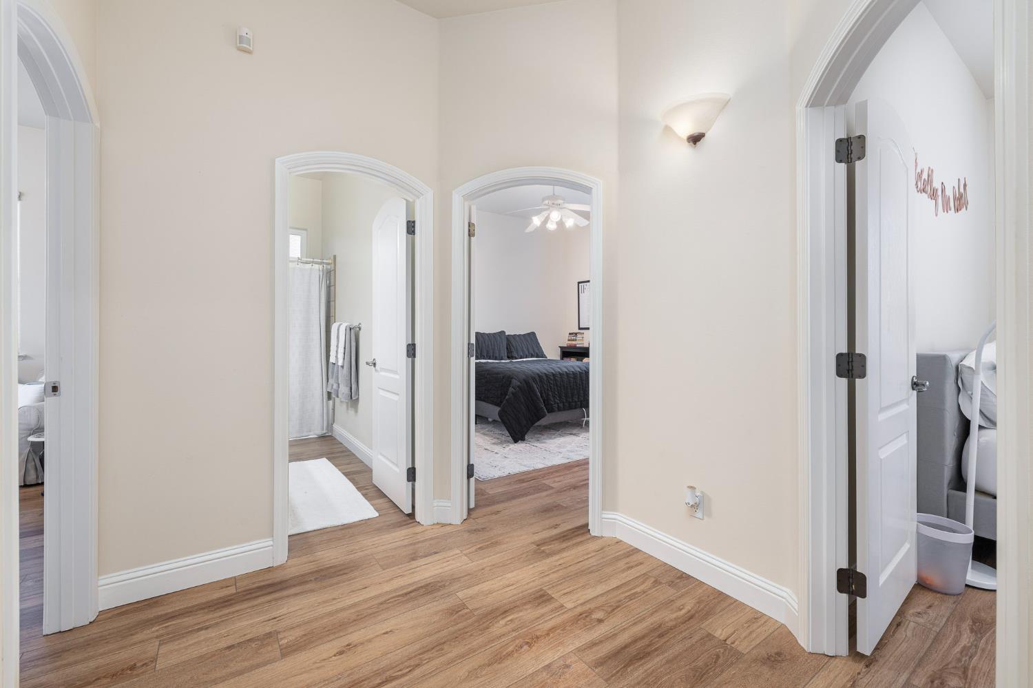 5180 E Copper, Clovis, CA 93619